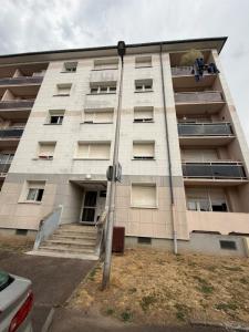 Location Appartement 4 pi�ces CHAPELLE-SAINT-LUC 10600
