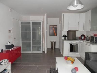 Location Appartement 3 pi�ces BORDEAUX 33000