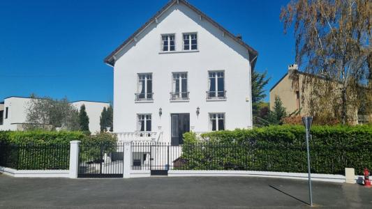 Vente Maison 8 pi�ces SAINTE-GENEVIEVE-DES-BOIS 91700