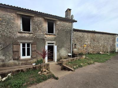 Vente Maison 4 pi�ces CEZAIS 85410