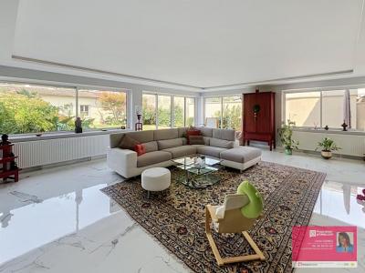 Vente Maison 8 pi�ces BLANC-MESNIL 93150