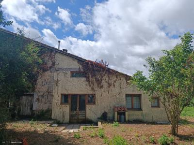 Vente Maison 4 pi�ces NANTEUIL-EN-VALLEE 16700