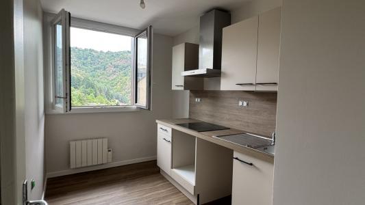 Location Appartement 4 pi�ces THIERS 63300