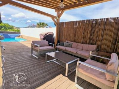 Vente Maison 5 pi�ces ROQUEBRUNE-SUR-ARGENS 83520