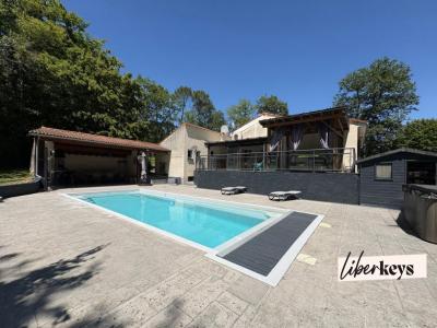Vente Maison 7 pi�ces TARGON 33760