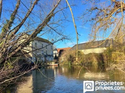 Vente Maison MEHUN-SUR-YEVRE 18500