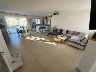 Vente Maison 5 pi�ces SEMUSSAC 17120