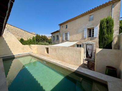 Vente Maison 9 pi�ces UZES 30700