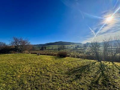 Vente Maison 5 pi�ces MATOUR 71520