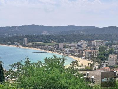 Vente Appartement 4 pi�ces LAVANDOU 83980