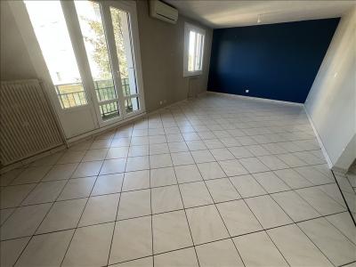 Location Appartement 3 pi�ces VENISSIEUX 69200