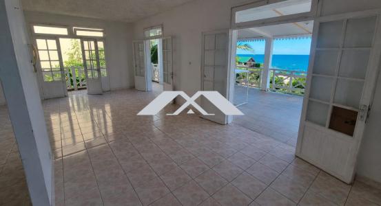 Vente Maison 7 pi�ces ON-SAINT-LEU 97436