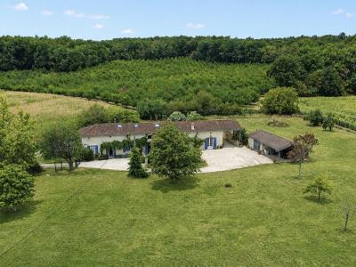 Vente Maison 7 pi�ces SAINT-EUTROPE-DE-BORN 47210