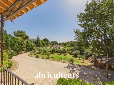 Vente Maison 6 pi�ces LAURIS 84360