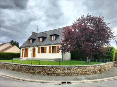 Vente Maison 7 pi�ces SAINT-PIERRE-DES-NIDS 53370