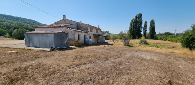 Vente Maison 4 pi�ces VILLECROZE 83690