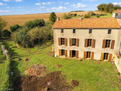 Vente Maison 8 pi�ces BRETTES 16240