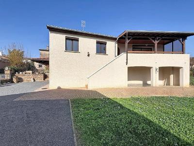 Vente Maison 4 pi�ces CRECHES-SUR-SAONE 71680