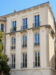Vente Appartement 4 pi�ces AVIGNON 84000