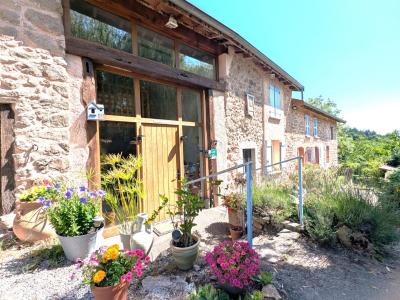 Vente Maison 9 pi�ces AMBIERLE 42820