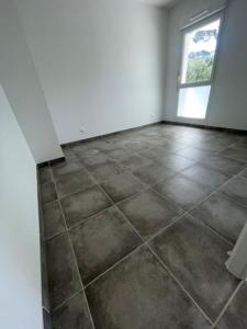 Vente Appartement 2 pi�ces SEYNE-SUR-MER 83500