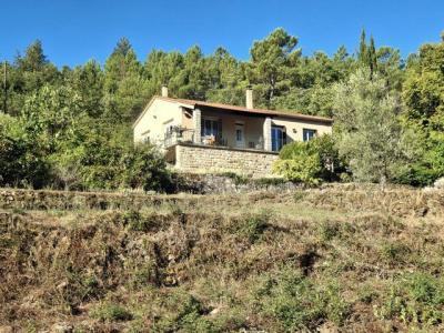 Vente Maison 6 pi�ces VANS 07140