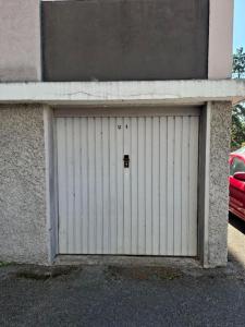 Location Parking CALUIRE-ET-CUIRE 69300