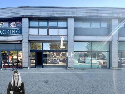 Location Commerce SALON-DE-PROVENCE 13300