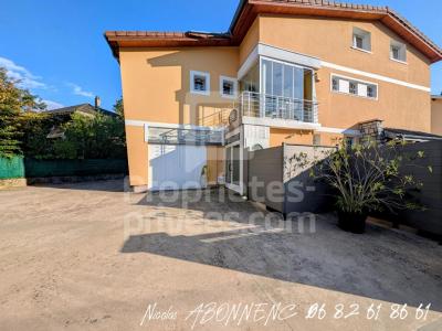 Vente Maison 9 pi�ces PONT-DE-CLAIX 38800