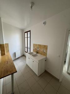 Location Appartement 2 pi�ces PARIS-12EME-ARRONDISSEMENT 75012