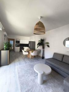Location Appartement 3 pi�ces MARSEILLE-5EME-ARRONDISSEMENT 13005