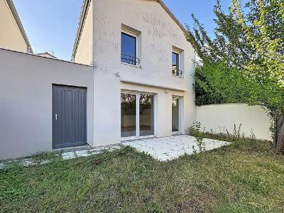 Vente Maison 5 pi�ces CHARNAY-LES-MACON 71850