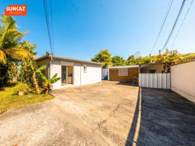 Vente Maison 4 pi�ces SAINT-PIERRE 97410