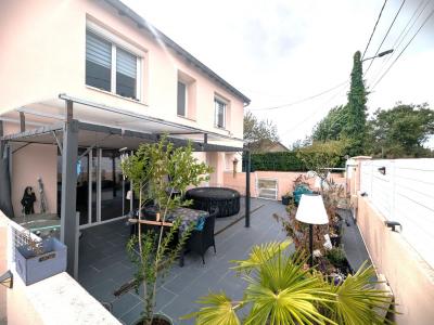 Vente Maison 5 pi�ces RIORGES 42153
