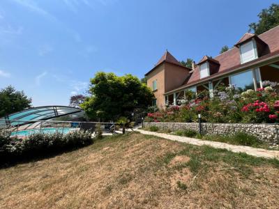Vente Maison 9 pi�ces SAINT-CYPRIEN 24220