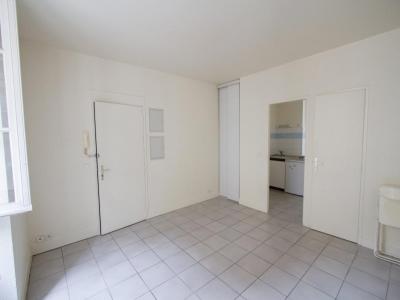 Location Appartement BORDEAUX 33000