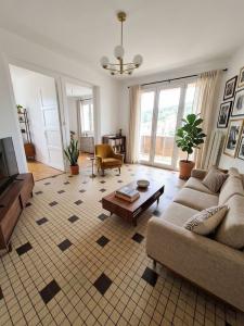 Vente Appartement 3 pi�ces COUZON-AU-MONT-D'OR 69270