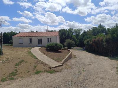 Vente Maison 4 pi�ces COURLAY 79440