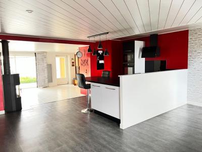 Vente Maison 6 pi�ces POMMERAIE-SUR-SEVRE 85700