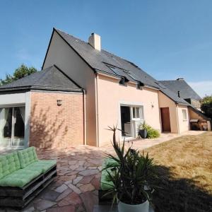Vente Maison 8 pi�ces RHEU 35650
