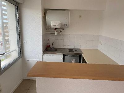 Location Appartement BORDEAUX 33000