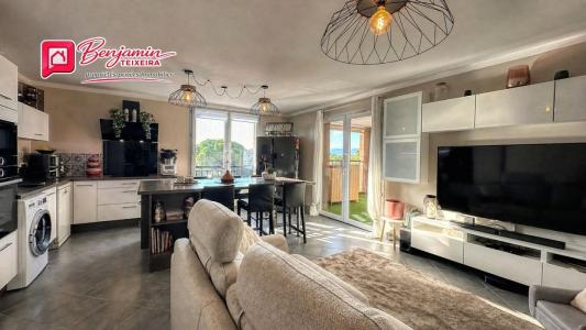 Vente Appartement 3 pi�ces ROQUEBRUNE-SUR-ARGENS 83520