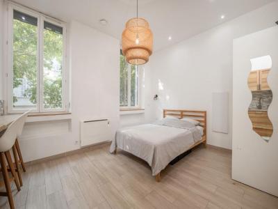 Location Appartement MARSEILLE-1ER-ARRONDISSEMENT 13001