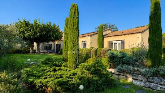 Vente Maison 8 pi�ces FONTVIEILLE 13990