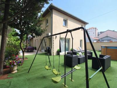 Vente Maison 7 pi�ces VILLEURBANNE 69100