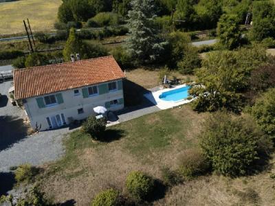 Vente Maison 5 pi�ces RUFFEC 16700
