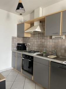Location Appartement 2 pi�ces VAIVRE-ET-MONTOILLE 70000