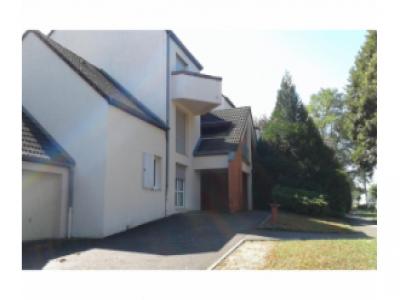 Location Appartement 3 pi�ces PIERRE-DE-BRESSE 71270