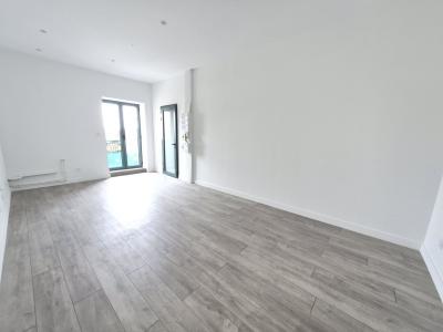 Vente Appartement 2 pi�ces SAINT-PAUL-DE-VARAX 01240