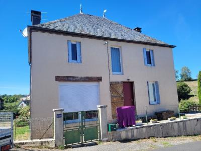 Vente Maison 6 pi�ces BAGNOLS 63810